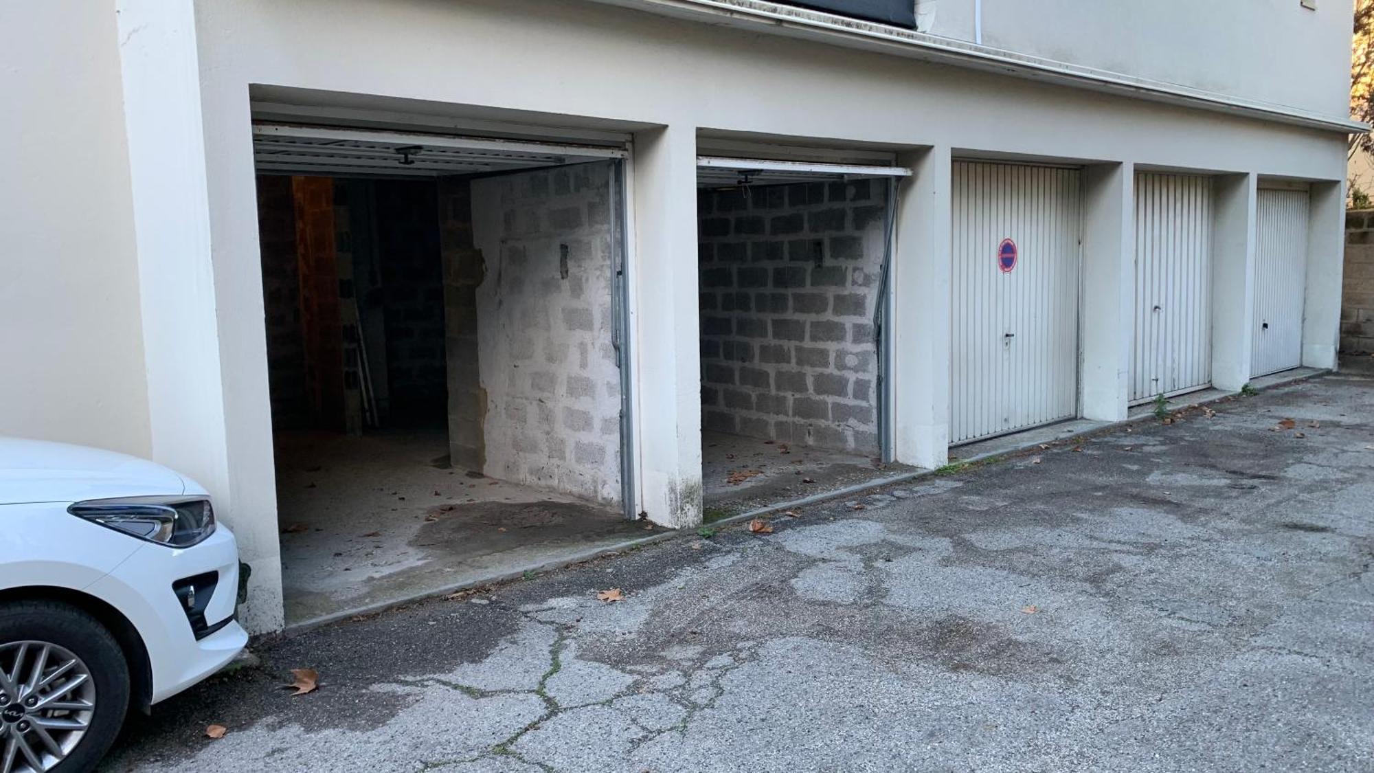 Ferienwohnung Au Calme De L'Iris - Clim - Garage - Wifi - Tramway Avignon Exterior foto